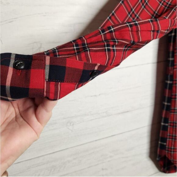 Madewell Size XS‎ Red Classic Ex-Boyfriend Shirt in Plaid Patchwork - Picture 8 of 13